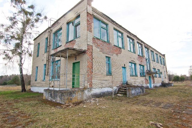В Любанском районе за 45 рублей продают бывший детский сад