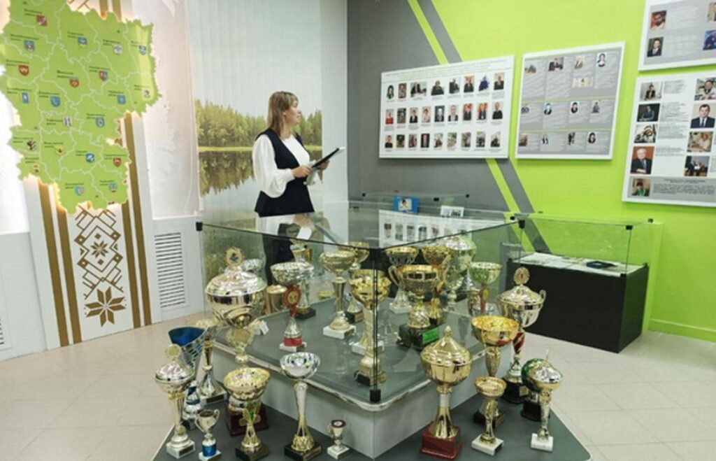 В Борисове работает колледж, где выпускники получают работу еще до диплома