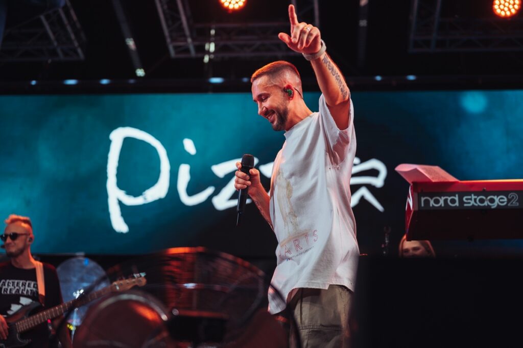 Pizza и nkeeei выступят в Минске бесплатно – когда и куда идти