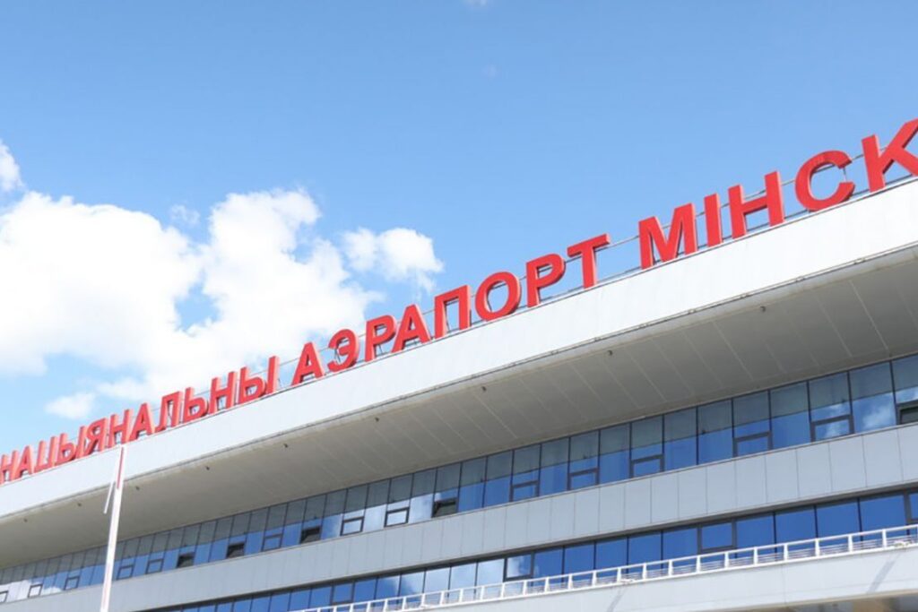 Иностранец взял паспорт брата, чтобы слетать на родину из Минска