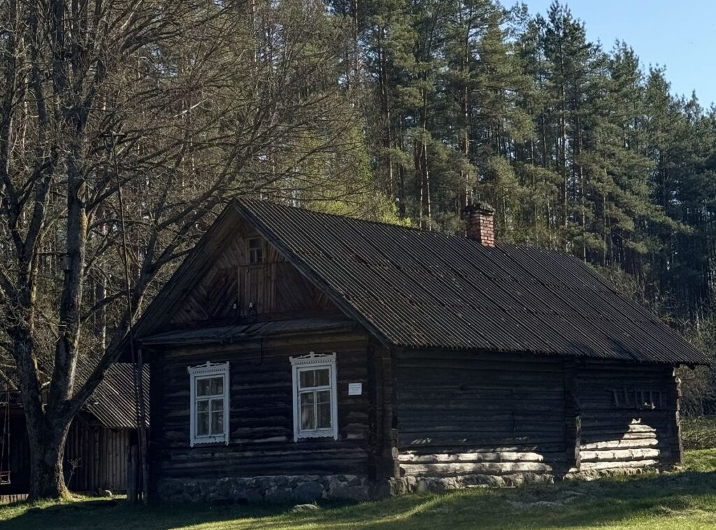 Царство уединения. Смотрим аутентичный хутор в Вилейском районе