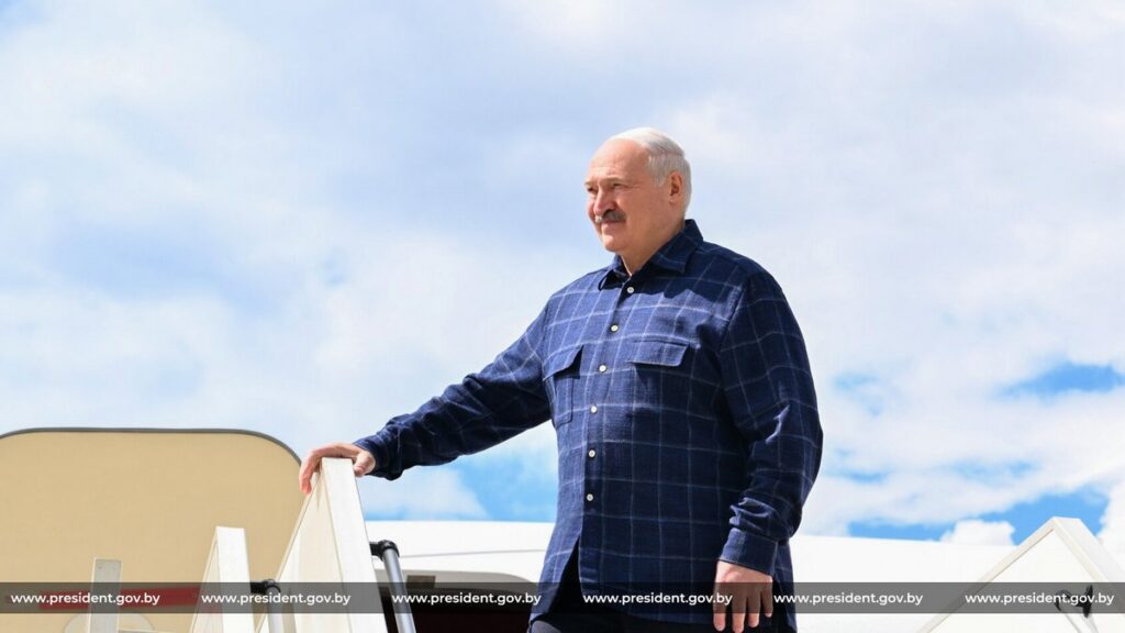 Почему встреча Лукашенко и Путина на Валдае – судьбоносная, объяснил Азарёнок