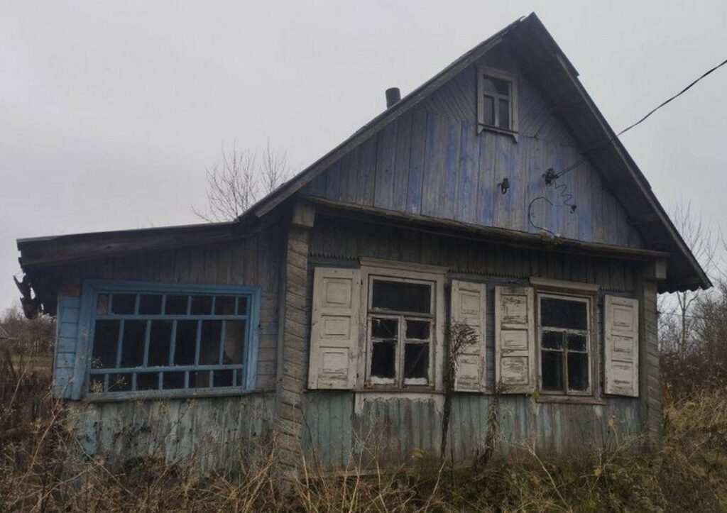 Пустующий дом в Вилейском районе продаётся за 45 рублей без аукциона