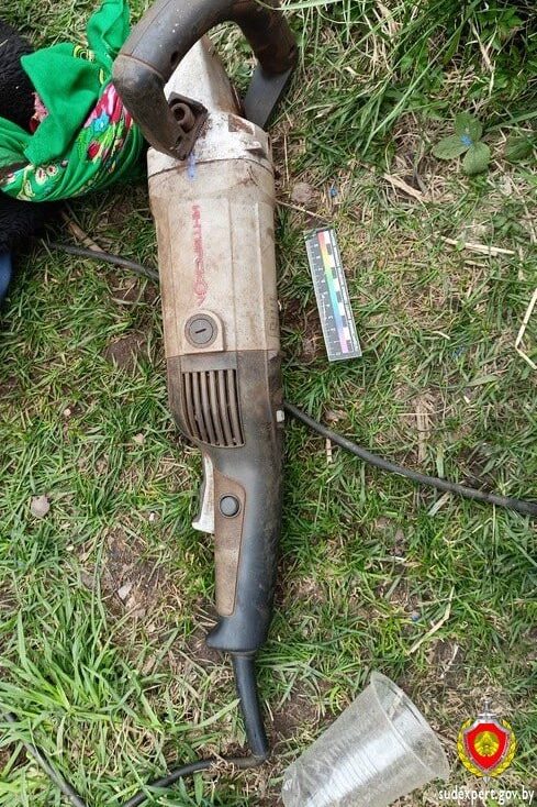 В Ушачском районе мужчина погиб из-за намотанного на болгарку платка