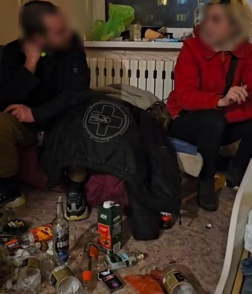 алкоголики