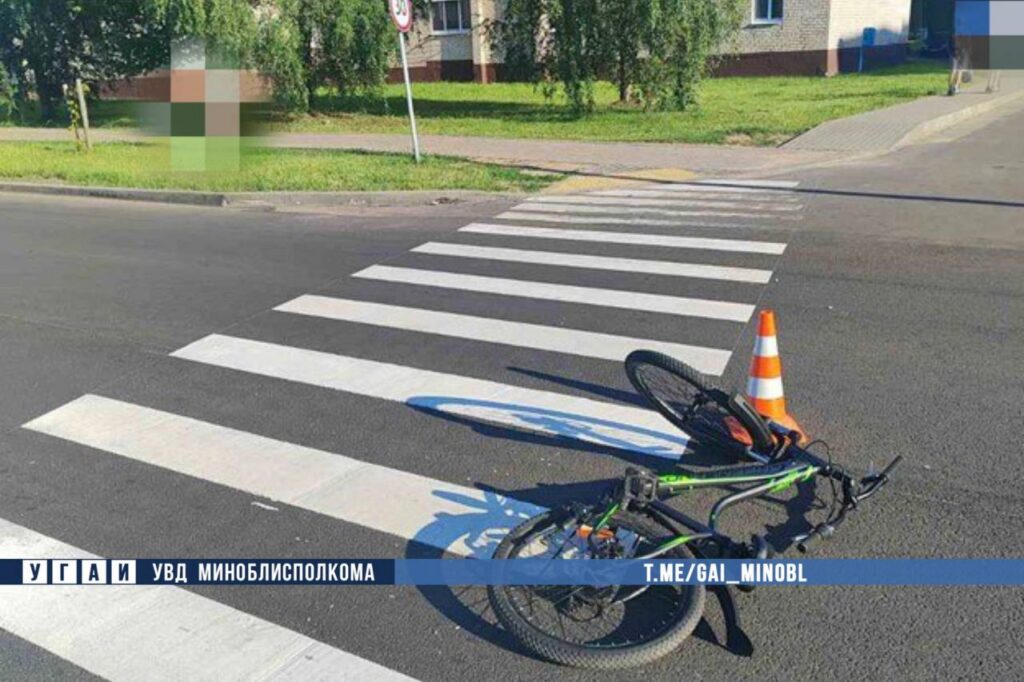 Женщина-водитель сбила девочку на велосипеде на пешеходном переходе в Узде