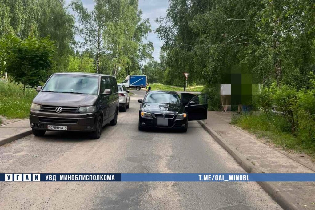 В Марьиной Горке под колеса автомобиля попал 10-летний ребенок