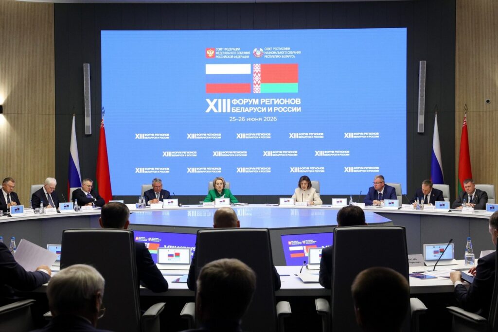 От заводов до новых производств: о чем говорили Кочанова и Матвиенко в Минске
