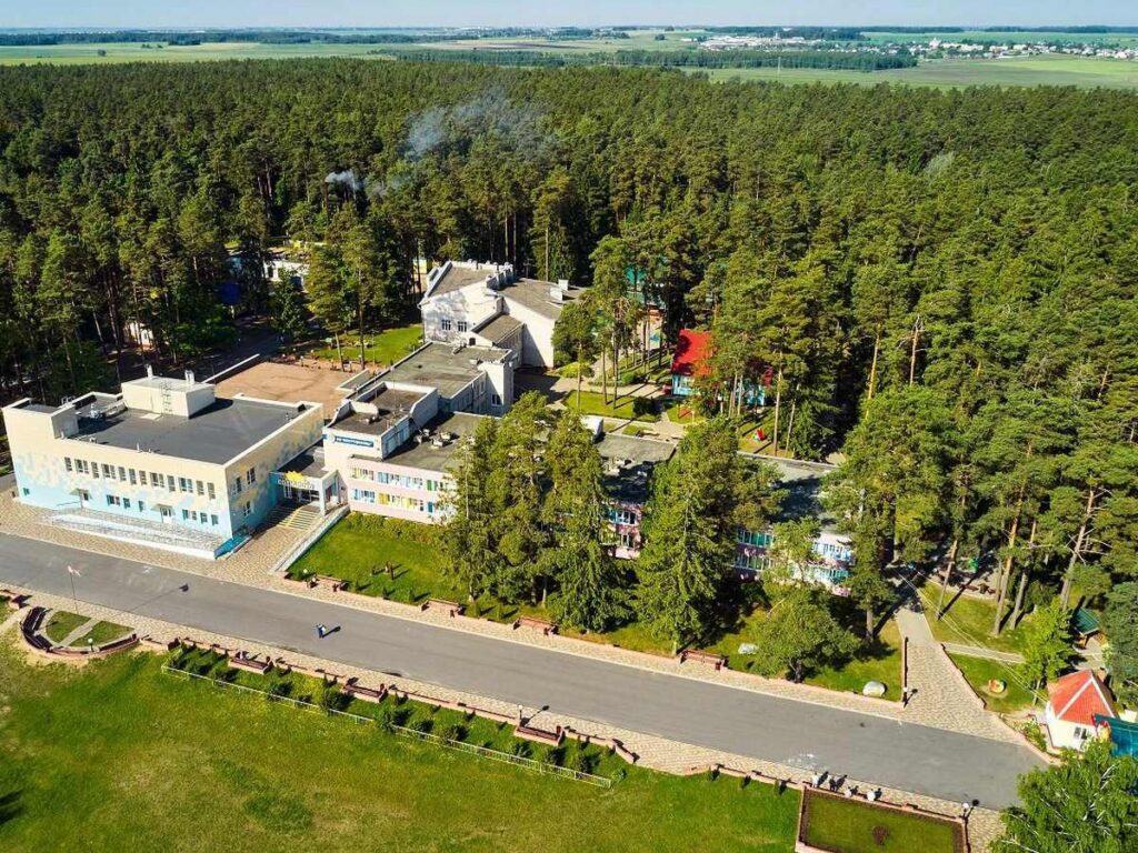Российские туристы переключились с Кавказа на Беларусь — санатории забиты до осени