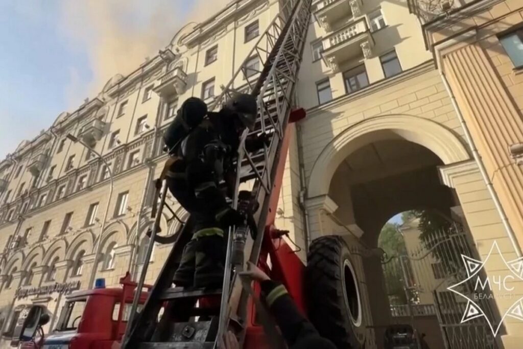В Мингорисполкоме рассказали, как будут восстанавливать историческое здание после пожара