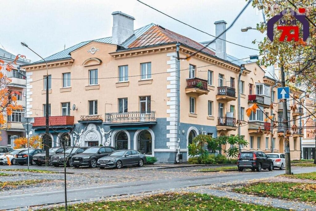 В минском ретро-поселке для заводчан продают уютную квартиру. Узнали стоимость