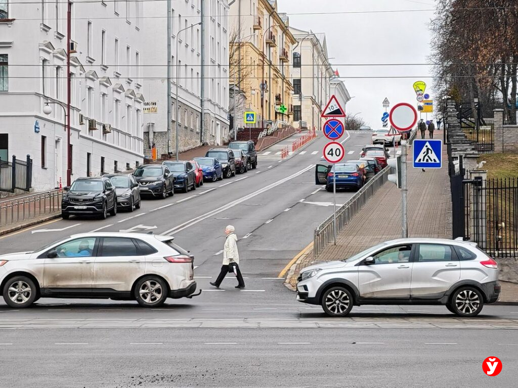 Не оплатили парковку? В Минске заработал мобильный комплекс контроля