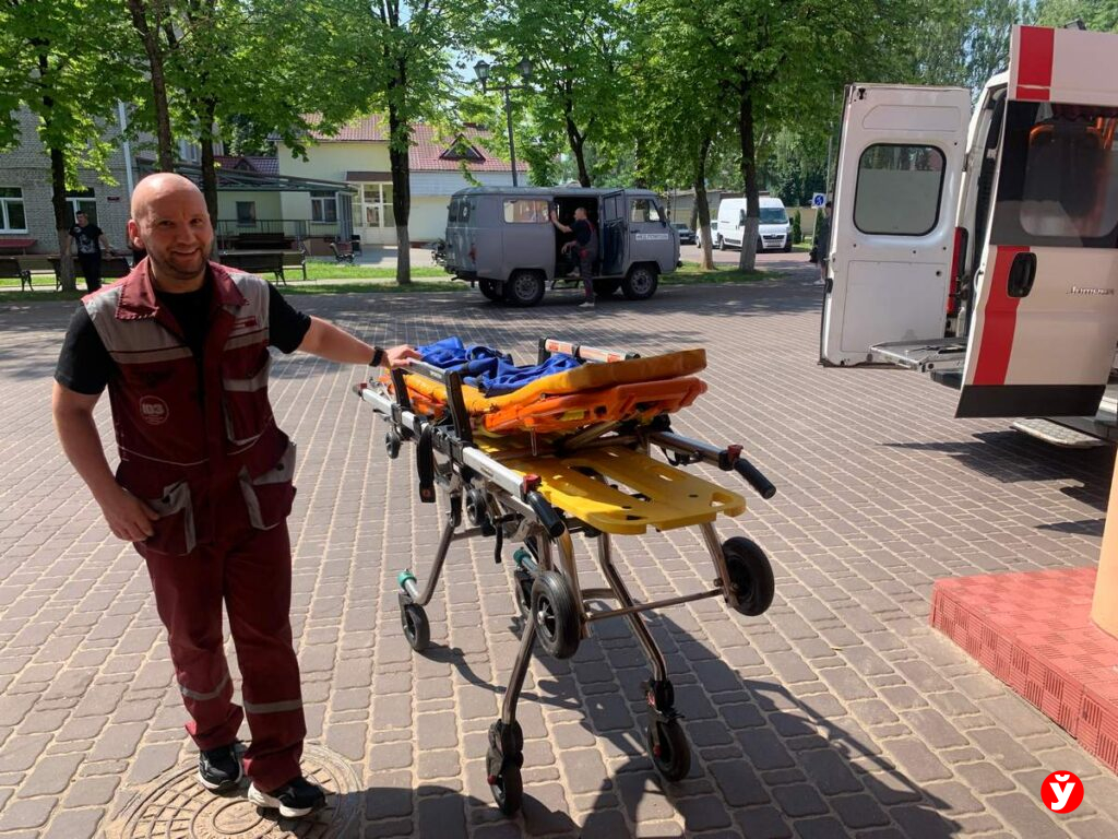 Репортаж о тех, кто первым приходит на помощь в Молодечно