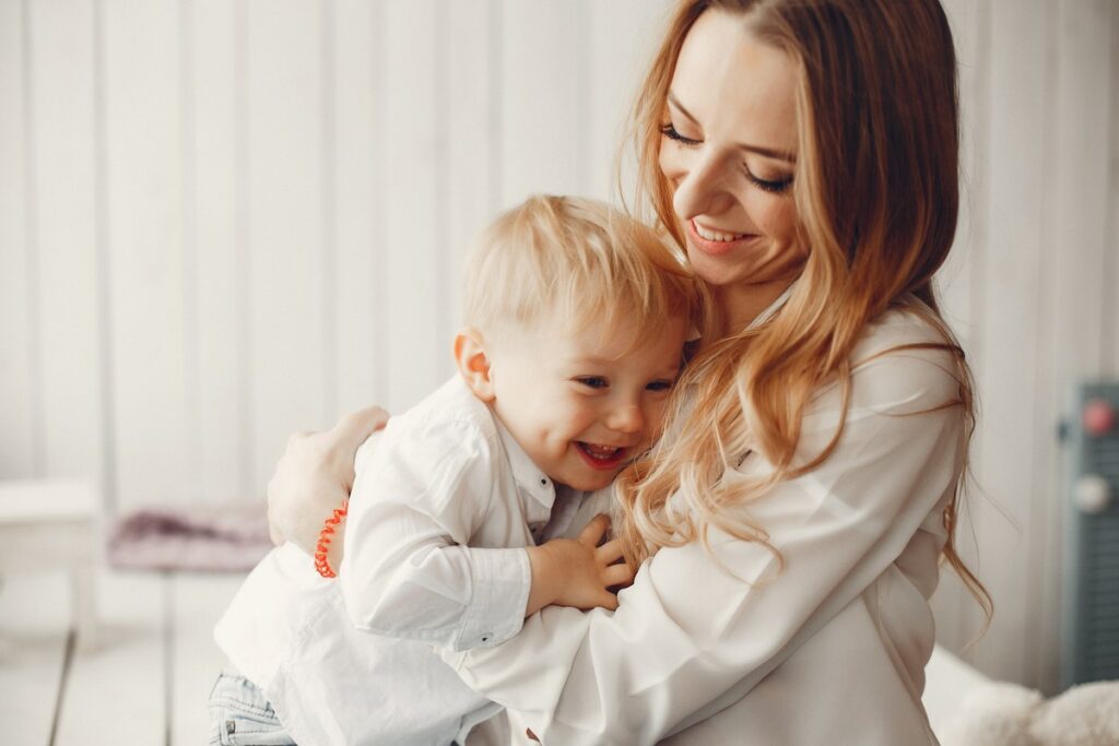 Белорусским родителям увеличат выплаты на детей до 3 лет: сколько будут получать семьи с 1 августа