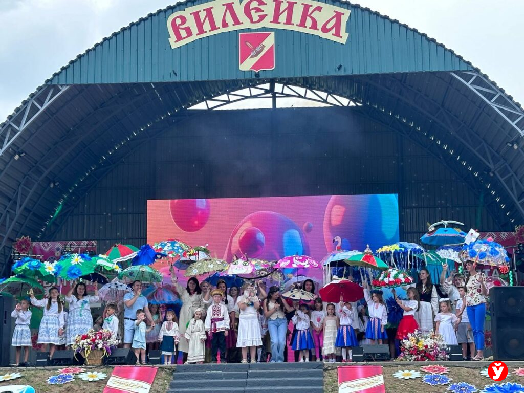 Шоу зонтов в Вилейке