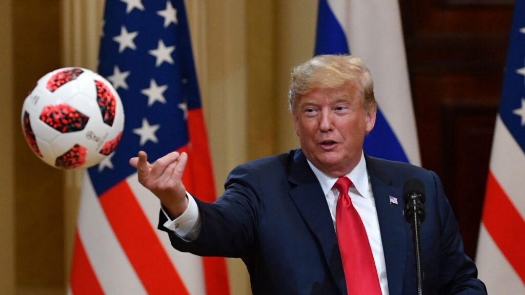 Двойные стандарты: как Трамп и ФИФА раскрыли всему миру суть западной «демократии»
