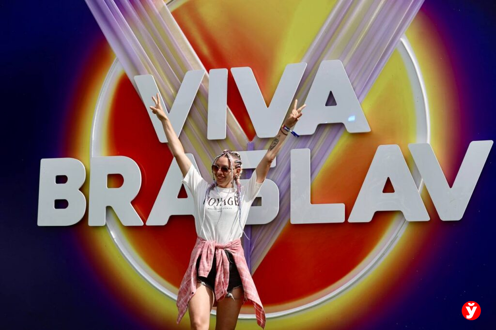 Красотки, море музыки и позитива: как проходит Viva Braslav 2026