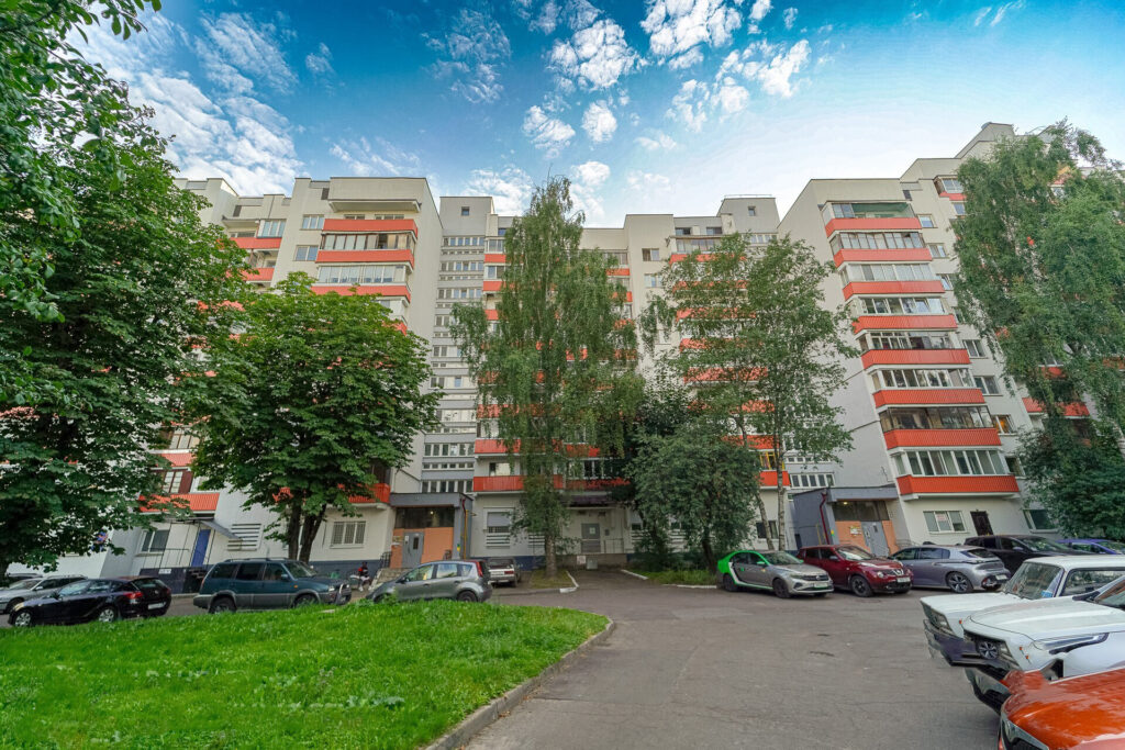 В Минске продают квартиру, в которой соединили современный комфорт и советский винтаж