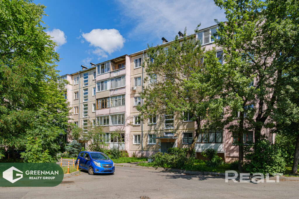 В Минске продают уютную трехкомнатную квартиру для семьи с ребенком – узнали стоимость