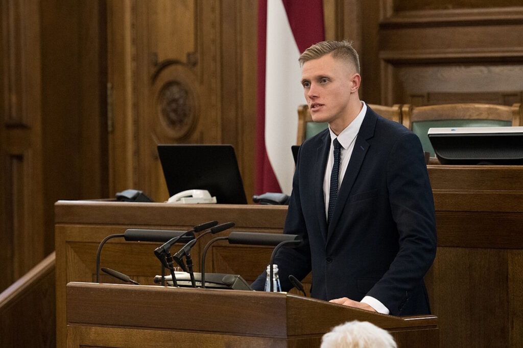 Министр внутренних дел решил поиграть в дипломата – получилось неловко