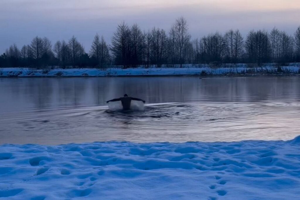 100 дней в ледяной воде – зачем вилейчанин каждый день окунался в прорубь