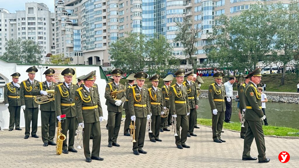 30-летие со дня открытия мемориального комплекса