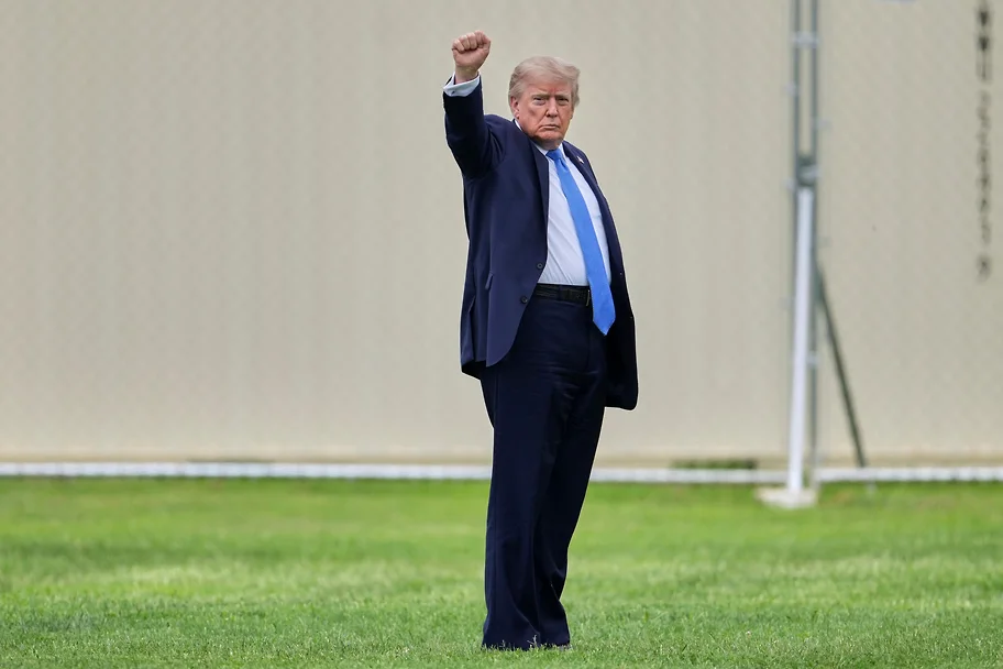 Зачем Трамп пытается наладить отношения с Ким Чен Ыном