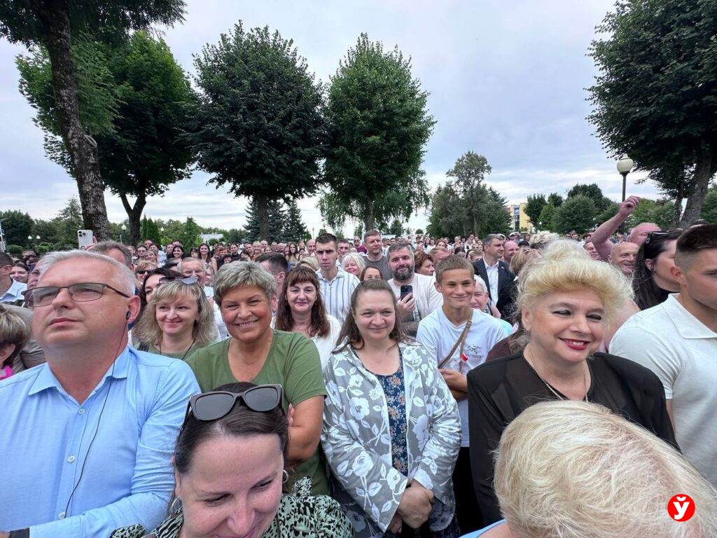 О чем жители Вилейки говорили с Лукашенко