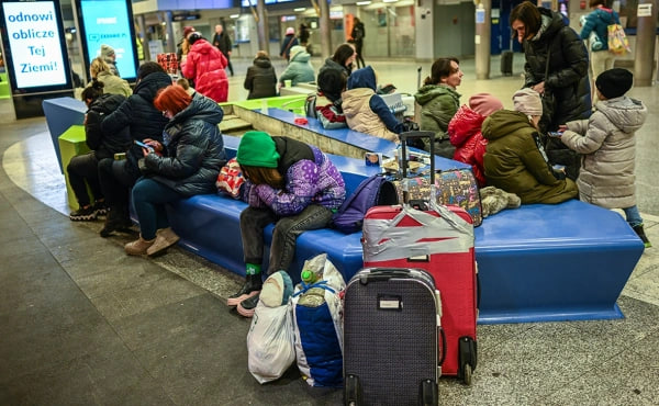 Польша закрывает двери для украинцев – чем это обернется для самой страны