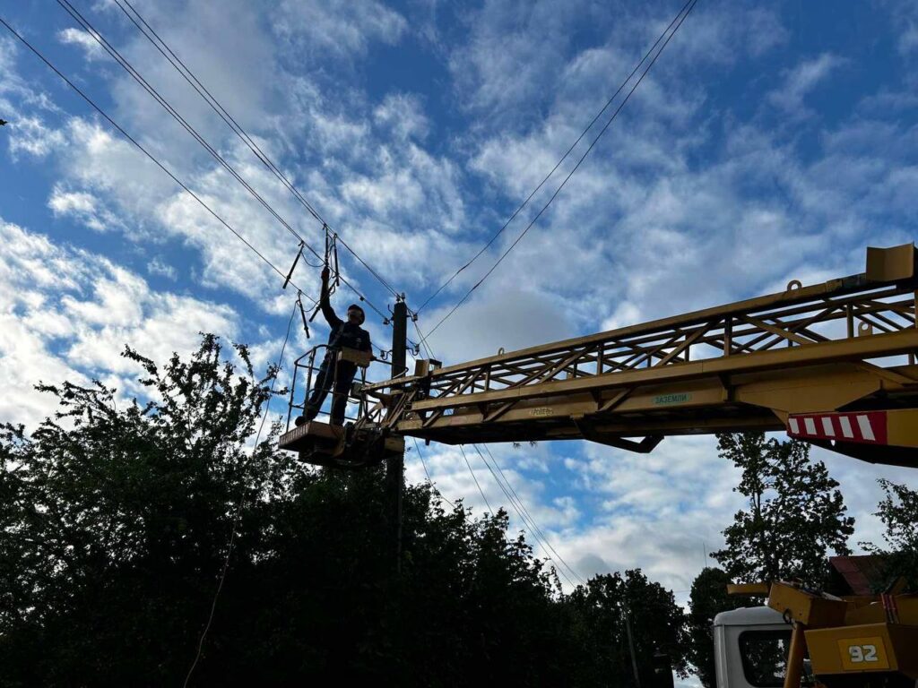 Электроснабжение вернули во все обесточенные населённые пункты Минской области