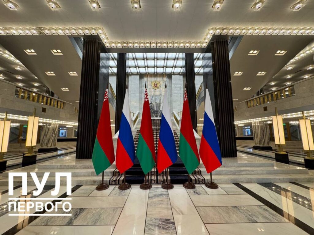 Промышленность, электроника и цифровые технологии – Лукашенко и Мишустин обсудили новые проекты