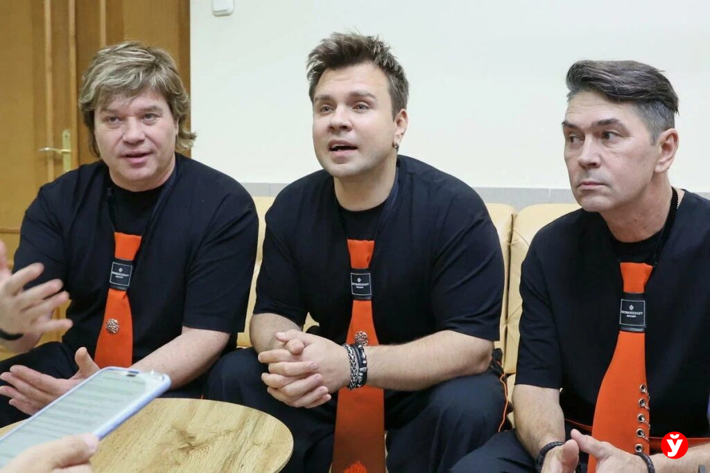 НА-НА