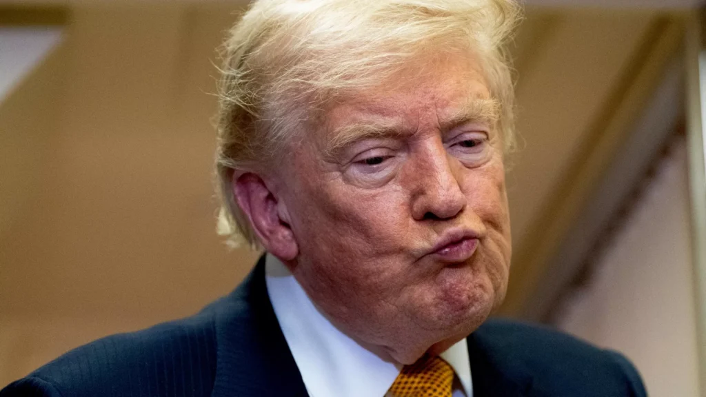 Почему Трампа вдруг обеспокоил «вред всему миру»