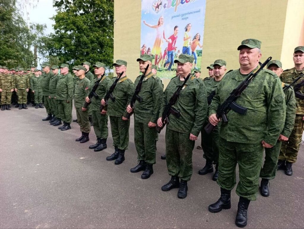 Военнообязанных собрали на учения в двух районах Минщины – что отрабатывают