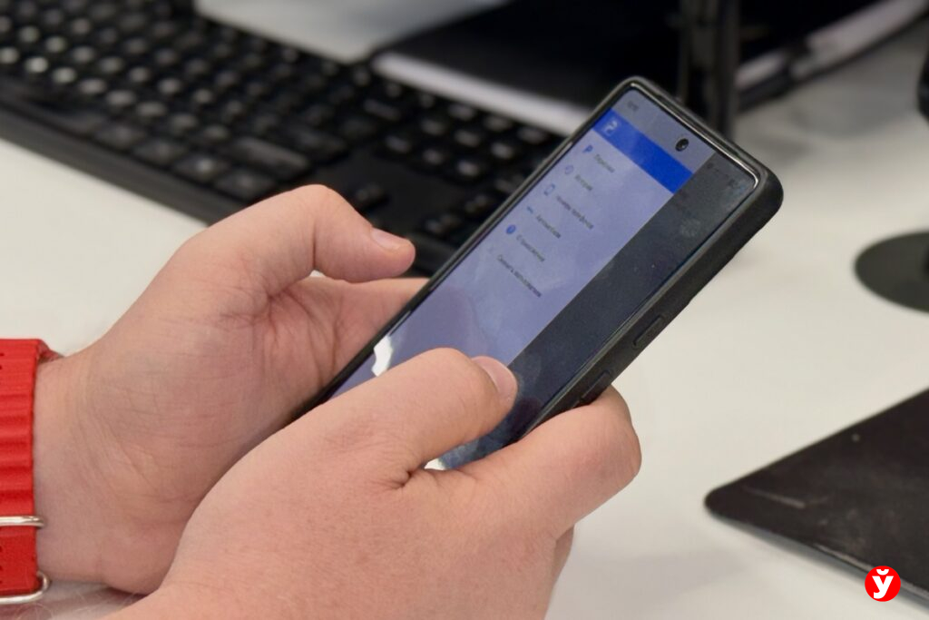 Минчанам будут присылать SMS о нарушениях при оплате парковки – как это работает