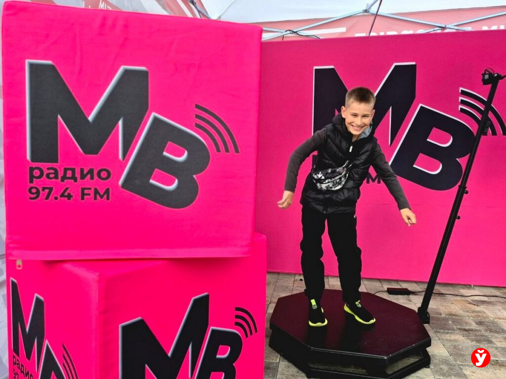 Малиновый движ
