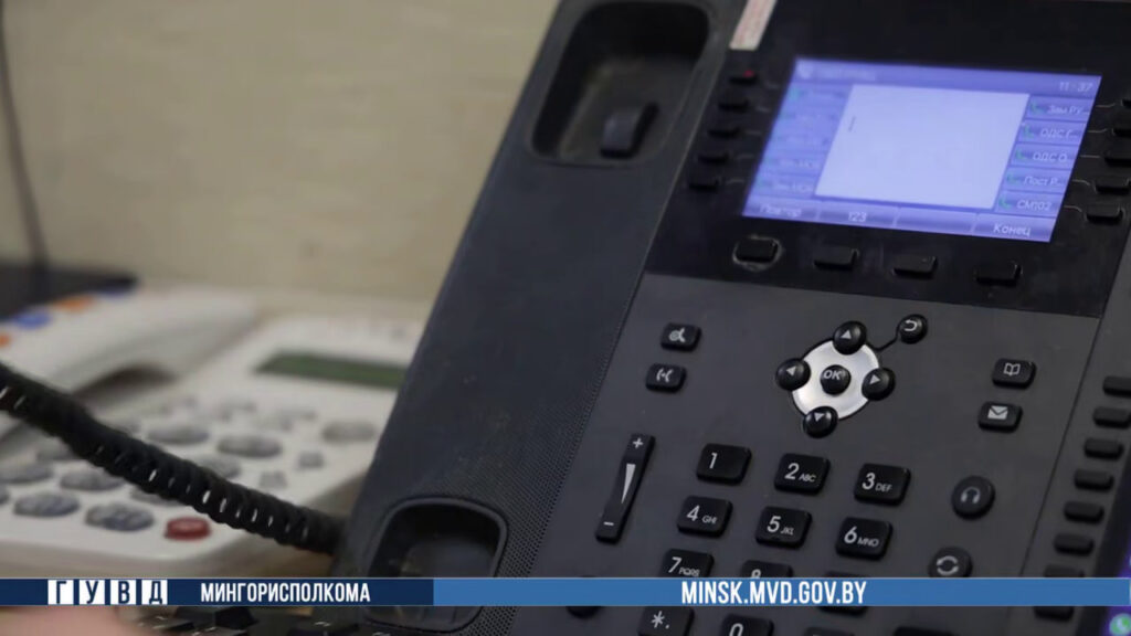 «Папа угрожает убить маму» – 11-летняя девочка позвонила в милицию и вызвала помощь