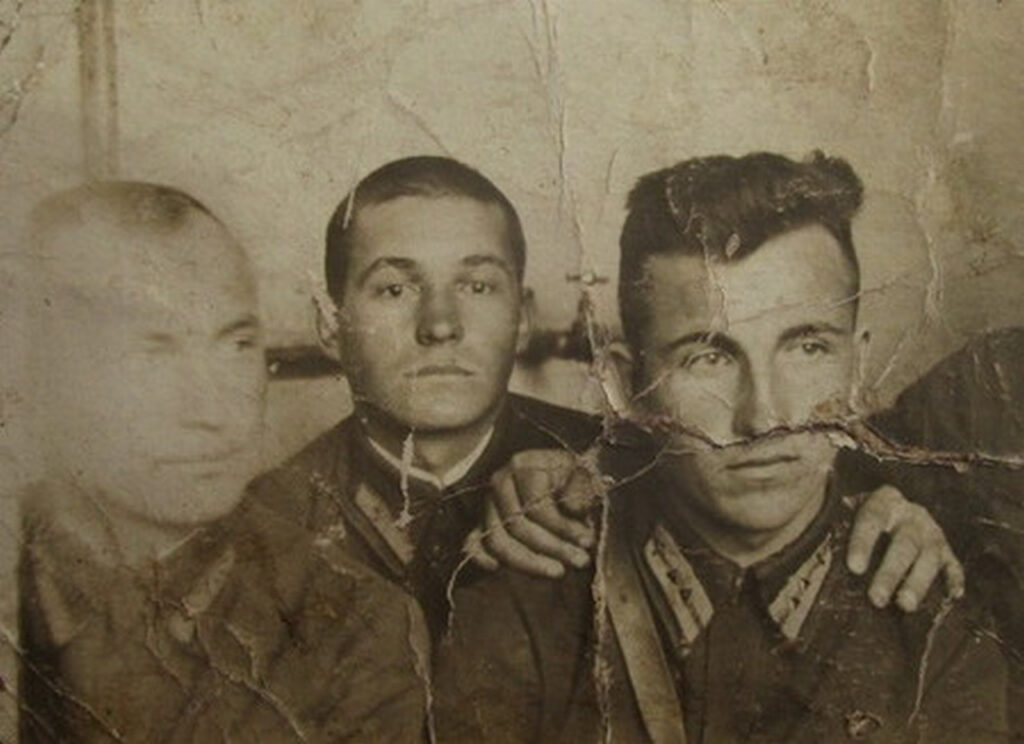Внёс свой скромный вклад в Великую Победу. История лётчика-истребителя Петра Семёнова