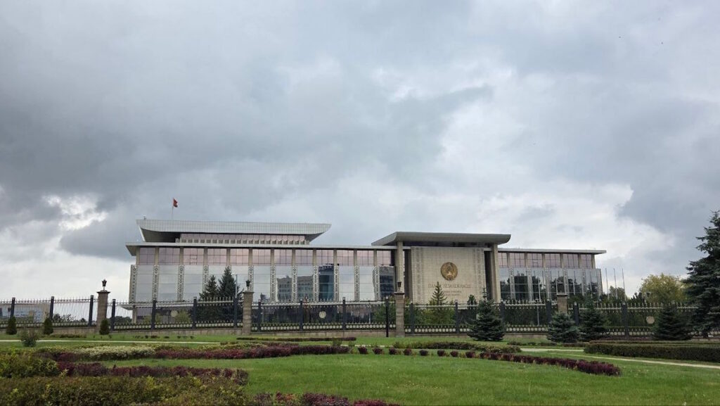 Утверждены ключевые параметры социально-экономического развития страны на 2027 год