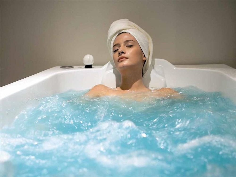 Цены отличаются в разы – где в Узденском районе выгоднее пройти водные процедуры