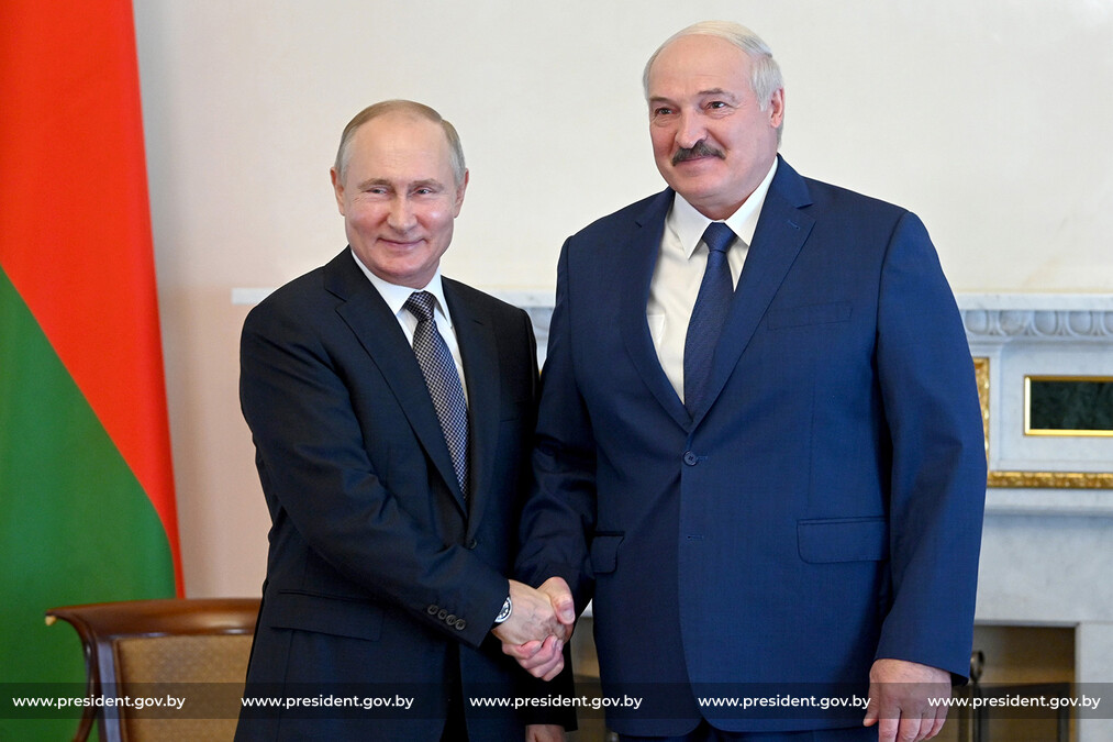 Азарёнок – про Путина, Лукашенко и судьбе России и Беларуси