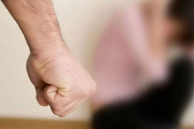 Семь ударов по голове – в Жодино накажут мужчину, избившего 12-летнего пасынка