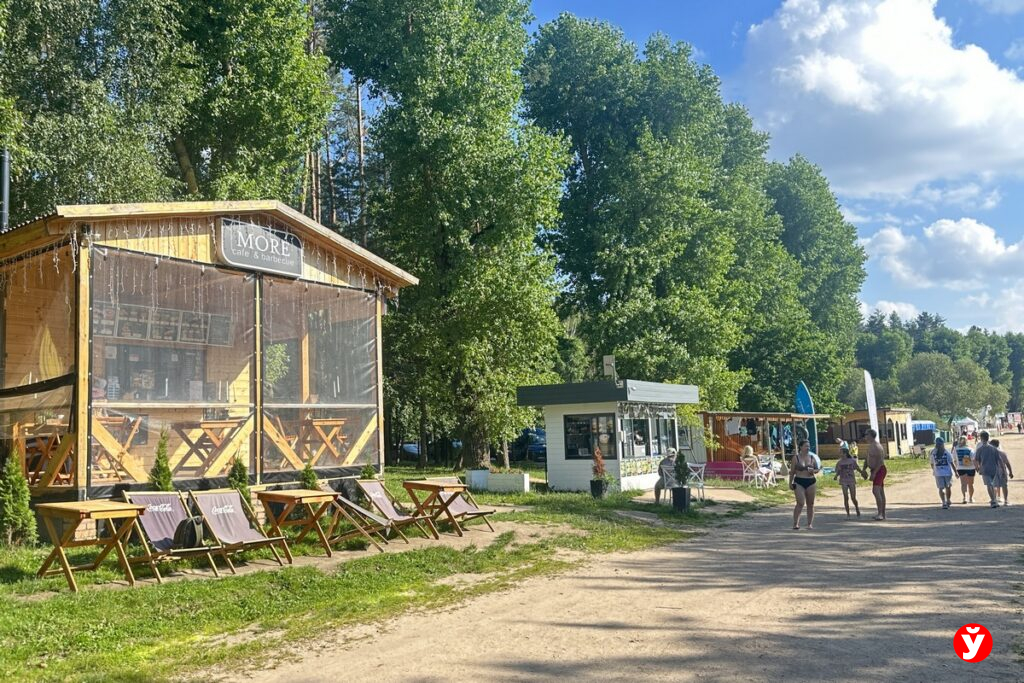 Туалет на Минском море продали за $90 тысяч – на аукцион пришел один участник