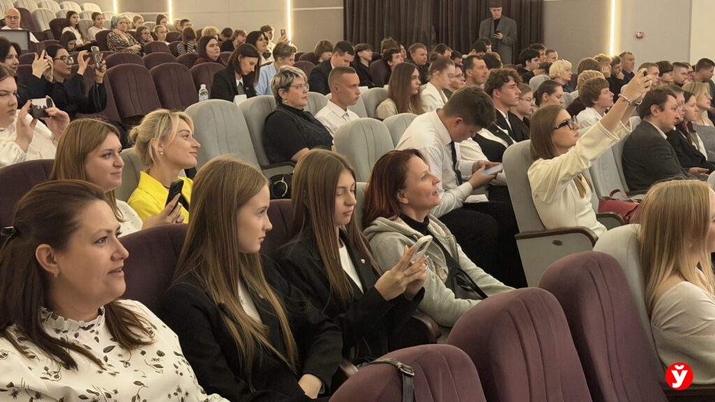 В Солигорске выбирали, кто представит Минщину в финале конкурса молодых журналистов