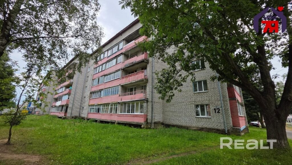 В Вилейке продают однокомнатную квартиру за 73 тысячи рублей