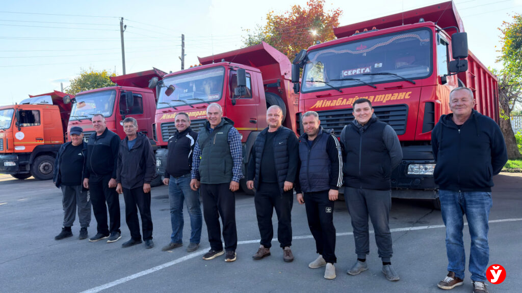 Кто каждое утро выводит автобусы и МАЗы на дороги Крупского района